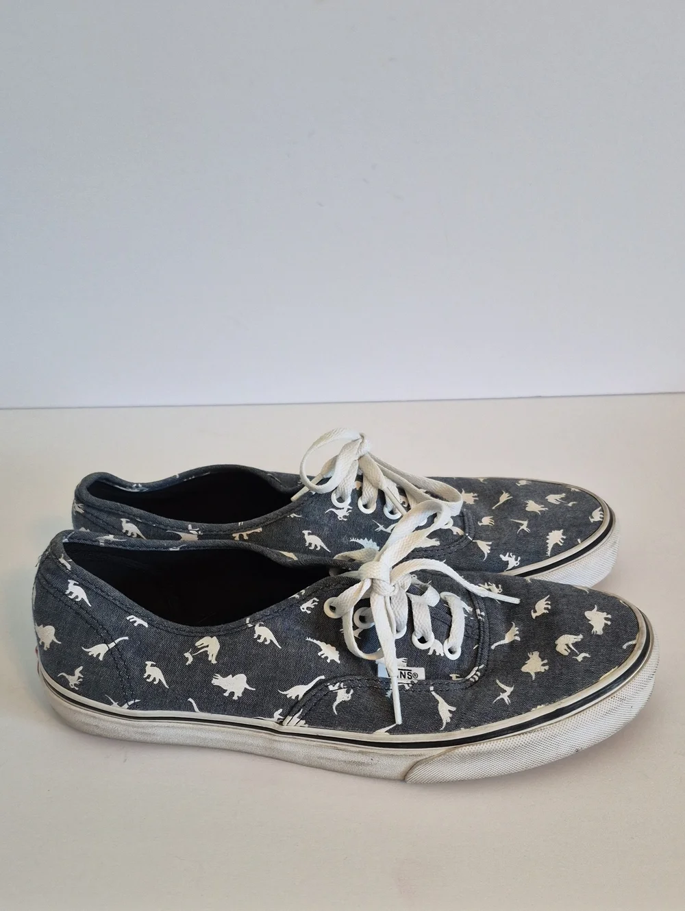 Dinosaur Denim Vans Tennis Shoes Unisex Size 9.5